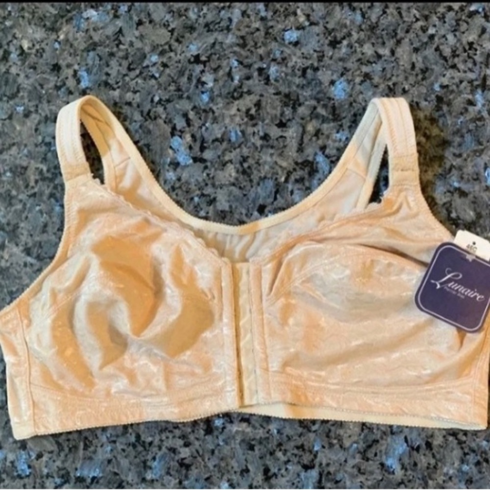 🎁 NWT Lunaire Bra 46C Beige Front Close BTS